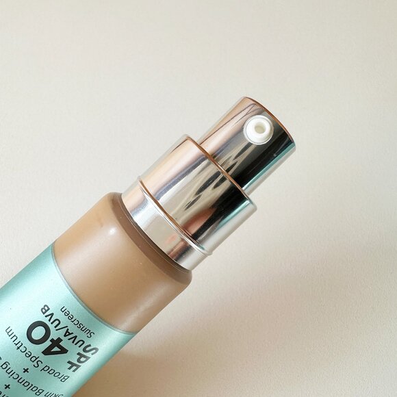 IT Cosmetics CC+ Cream Natural Matte Foundation with SPF 40 Tan Warm - Picture 5 of 5